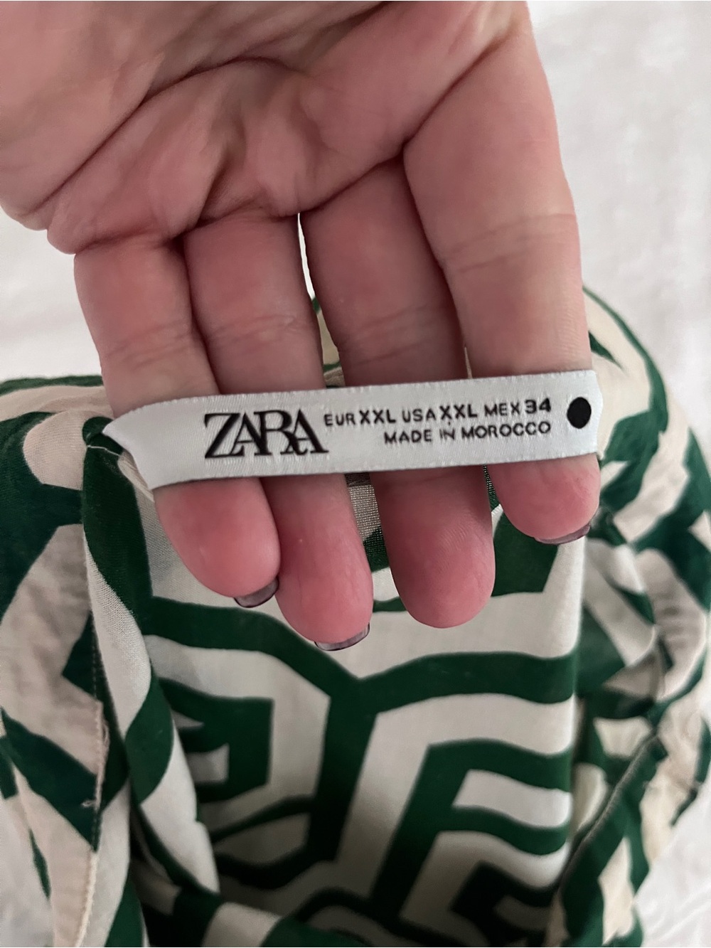 Zara Green and Cream Geometric Midi Shirt Dress - Picture 4 of 8